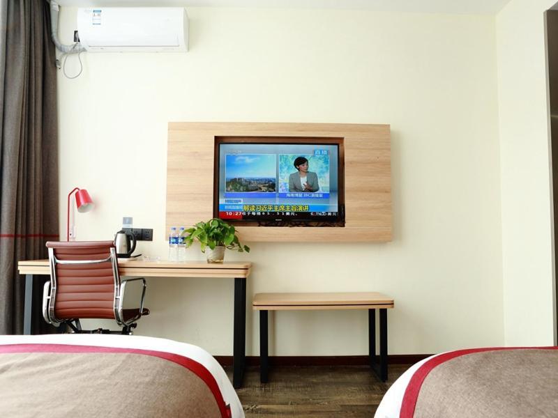 Thank Inn Chain Hotel Jiangsu Nantong Tongzhou District Xianfeng Town Kaihao Square المظهر الخارجي الصورة
